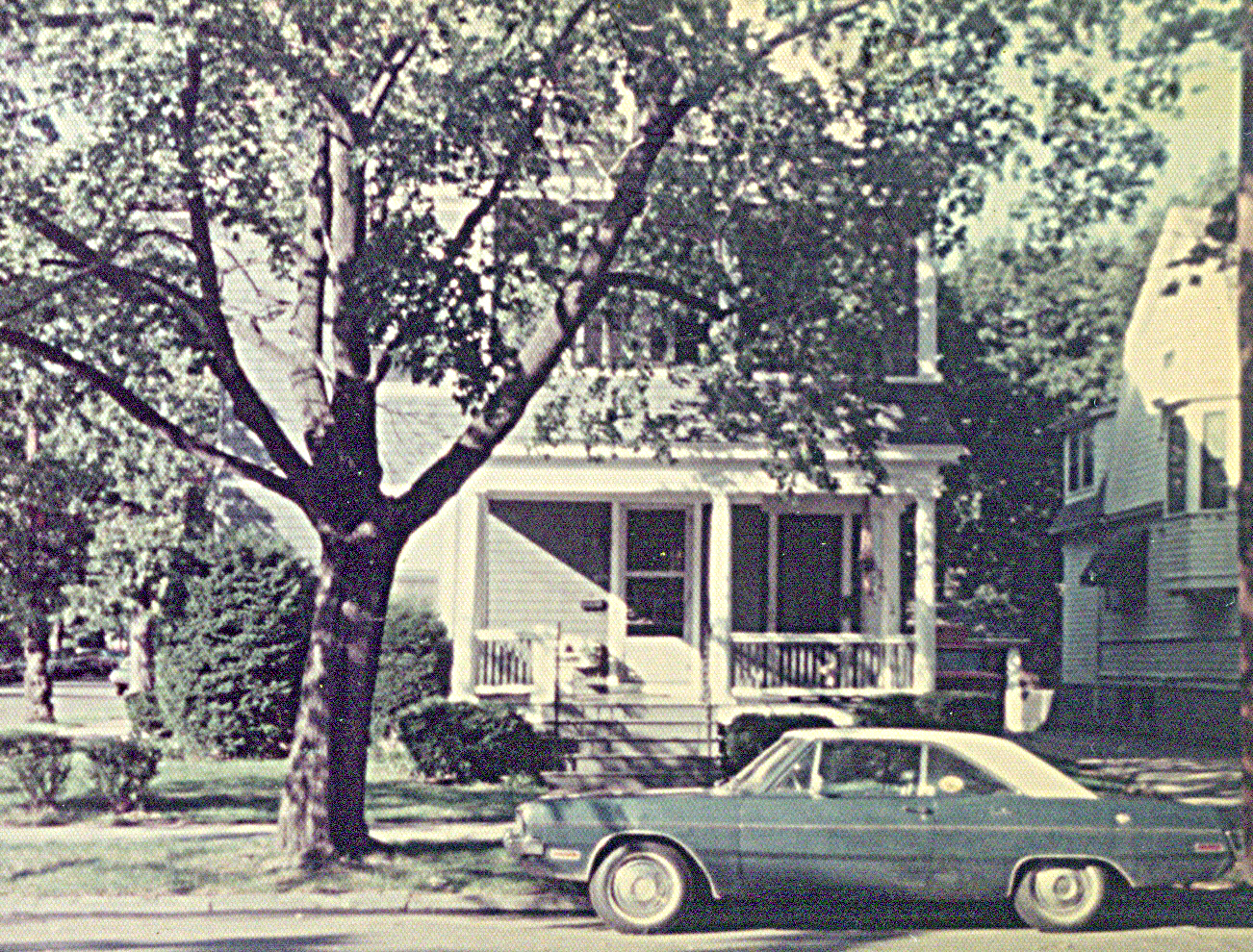 211 Maple Street